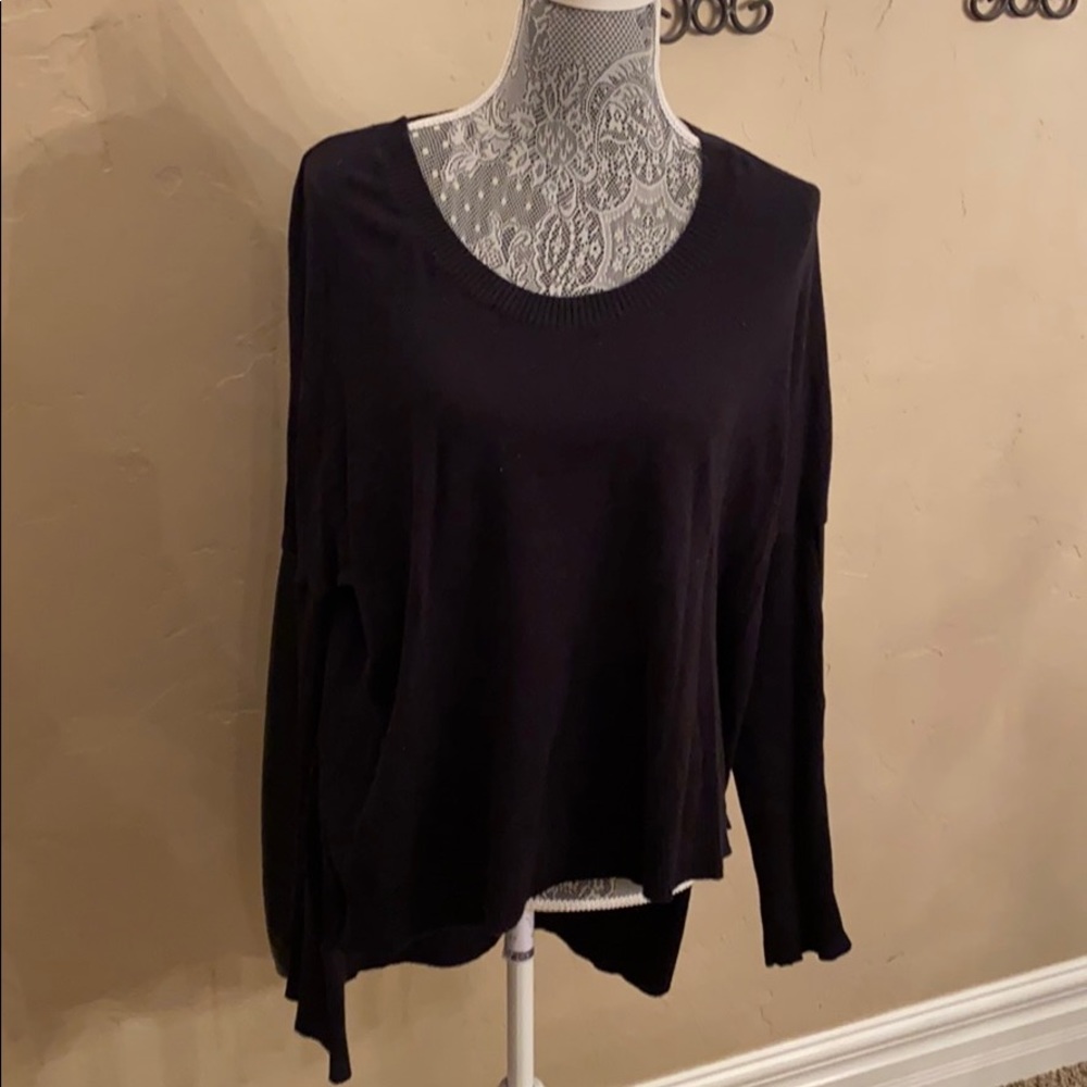 Long leather sleeve black shirt, size M/L